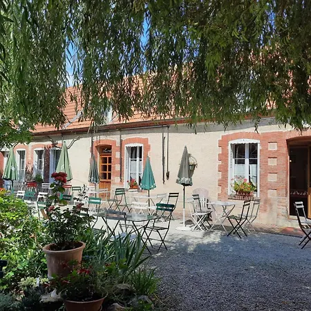 Le Du Passage Holiday home *